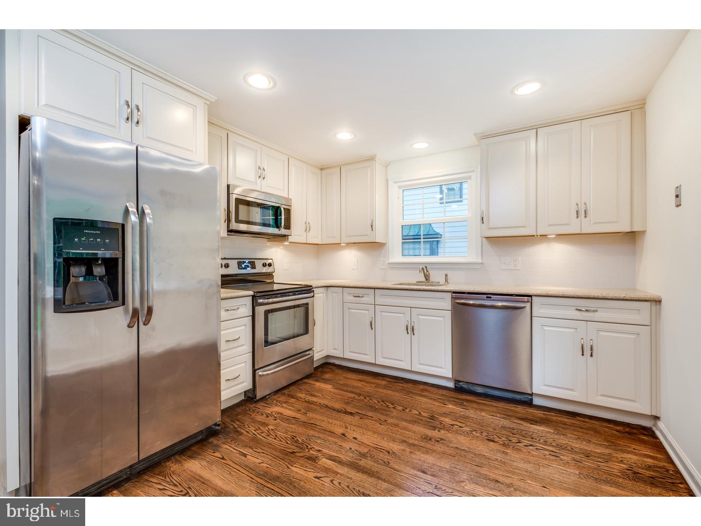 12 Dunbarton Road Cherry Hill, NJ 08003 - Photo 9 of 25 Kitchen