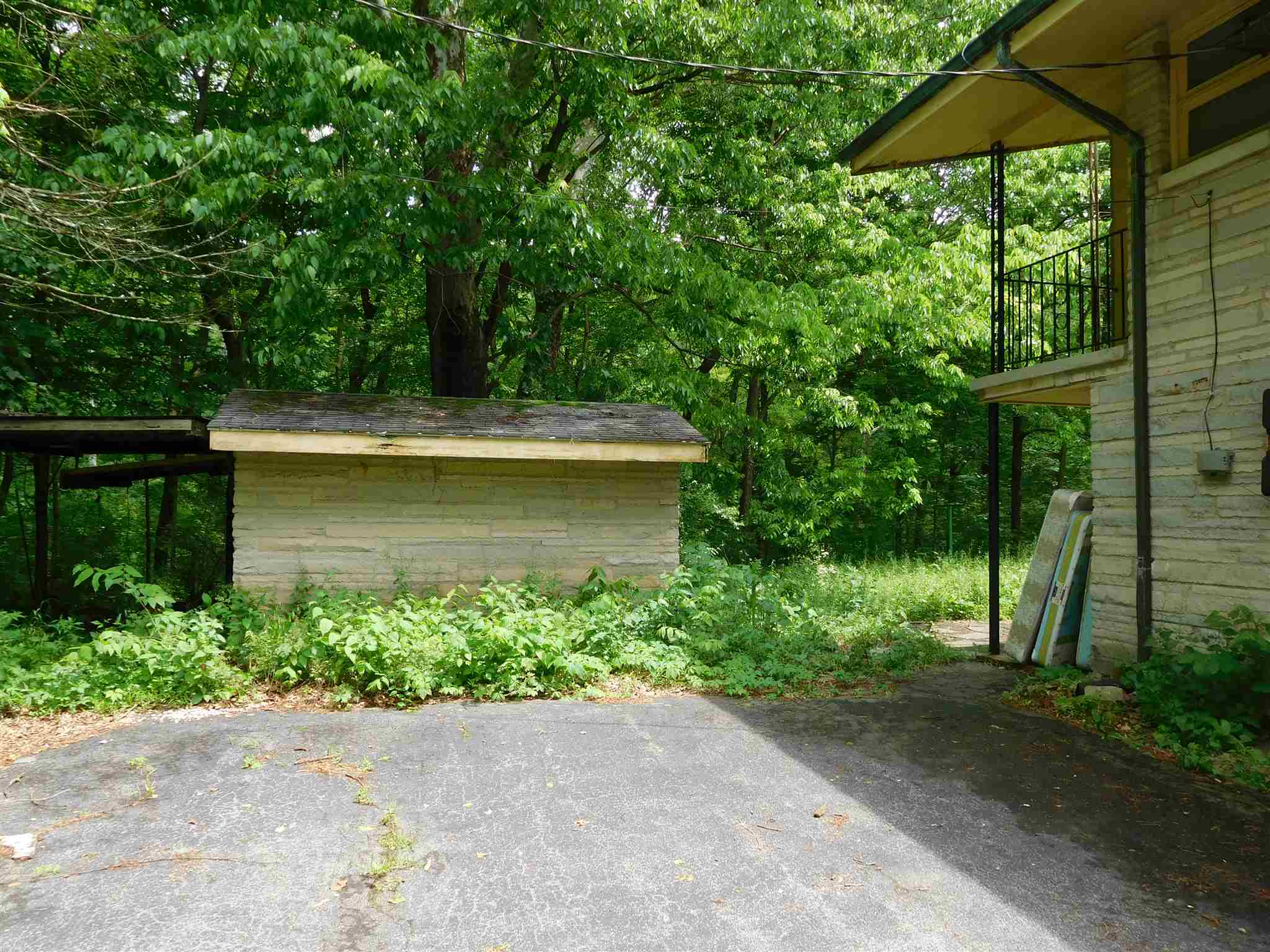 3808 North Maple Grove Road Bloomington, IN 47404 - Photo 2 of 21