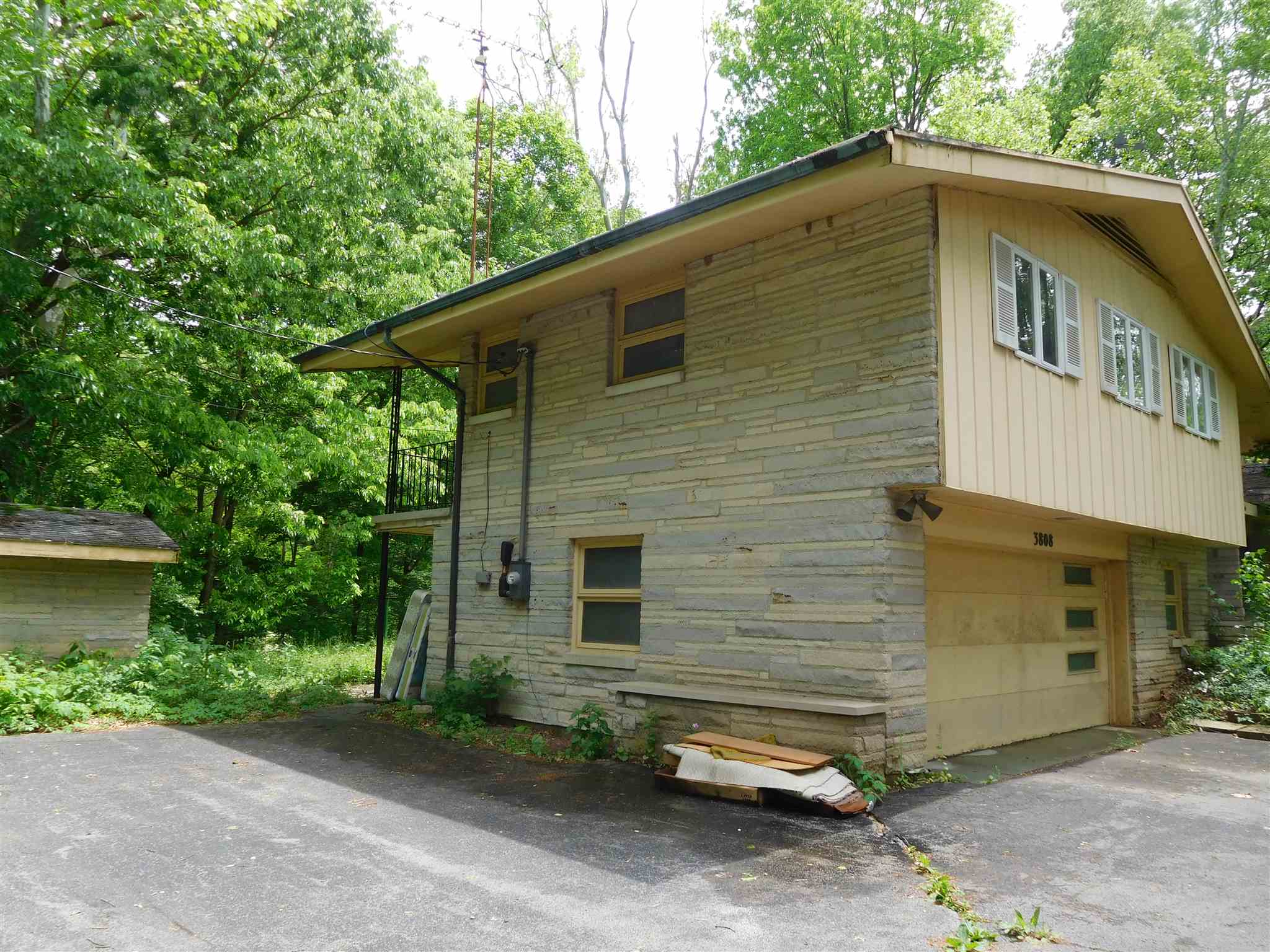 3808 North Maple Grove Road Bloomington, IN 47404 - Photo 17 of 21