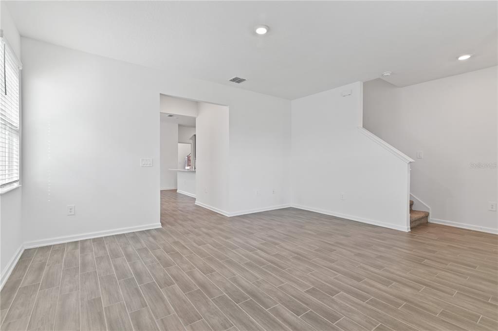 6446 Limberpine Alley St. Cloud, FL 34771 - Photo 4 of 32