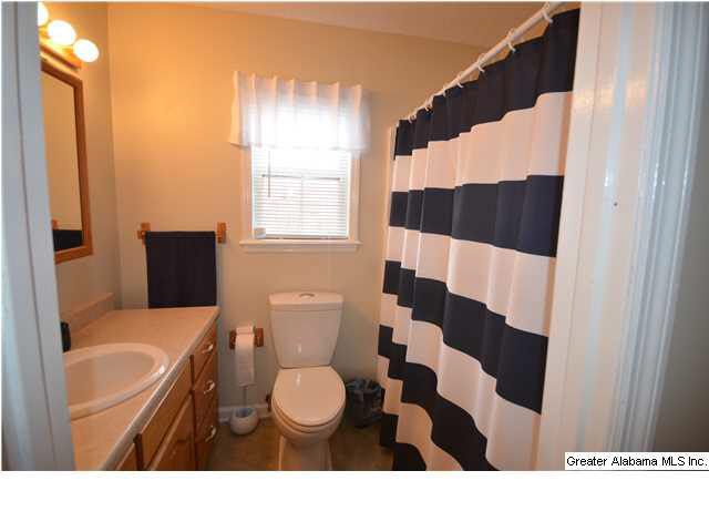 2242 Logan Street Cullman, AL 35055 - Photo 12 of 23