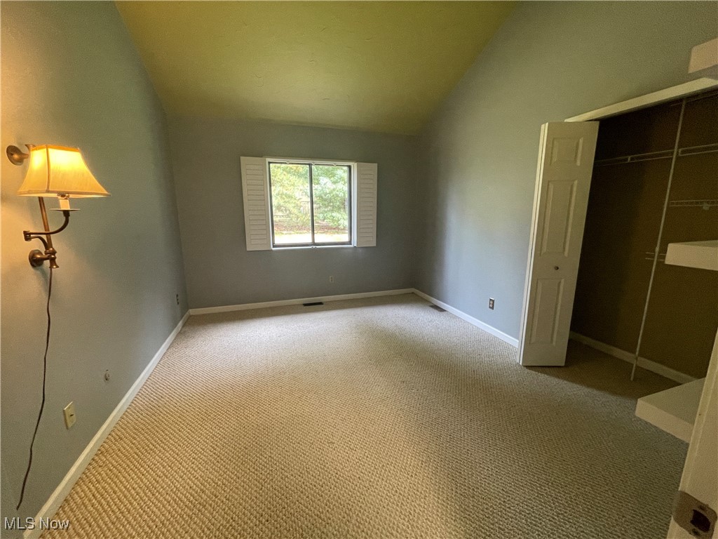 301 Guy's Run Road Akron, OH 44319 - Photo 15 of 41