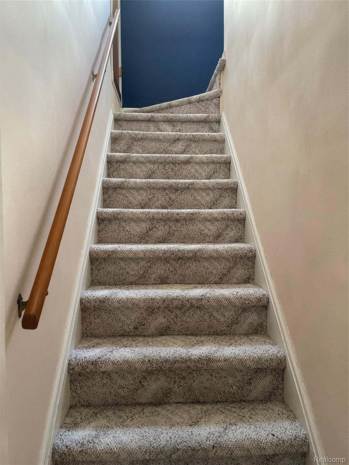 7882 Harding Street Taylor, MI 48180 - Photo 9 of 16 25E22707-CDEC-4BB4-B999-0E4BBD2D069C.jpeg