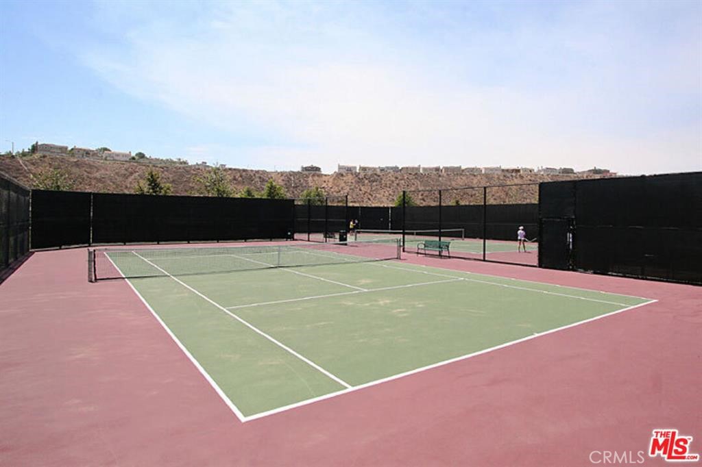 13045 Pacific Promenade, Unit 103 Los Angeles, CA 90094 - Photo 23 of 27