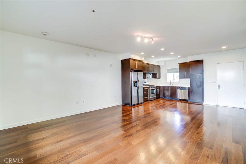 13045 Pacific Promenade, Unit 103 Los Angeles, CA 90094 - Photo 7 of 27