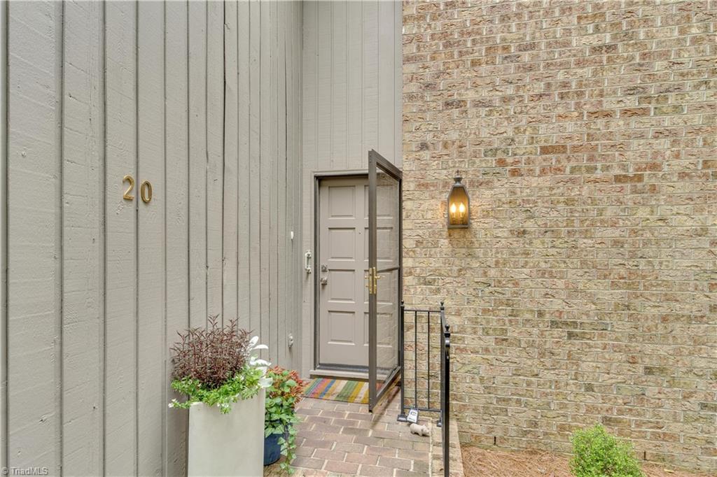 20 Ramsgate Court Greensboro, NC 27410 - Photo 3 of 43