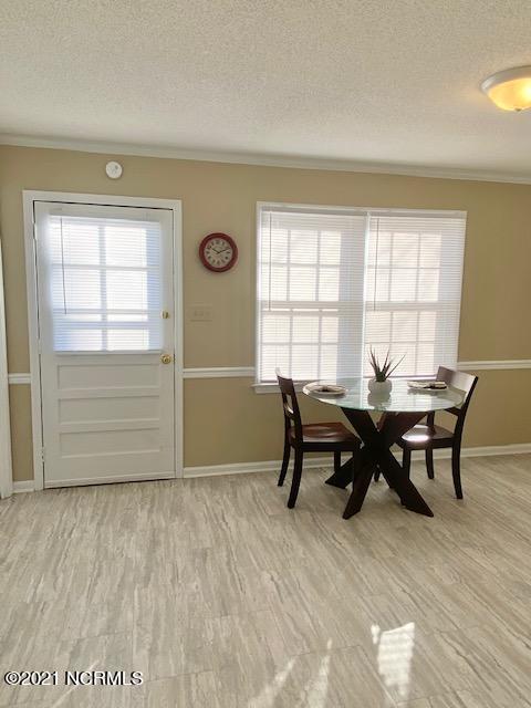2801 Meadowbrook Road Rocky Mount, NC 27801 - Photo 8 of 19 Table