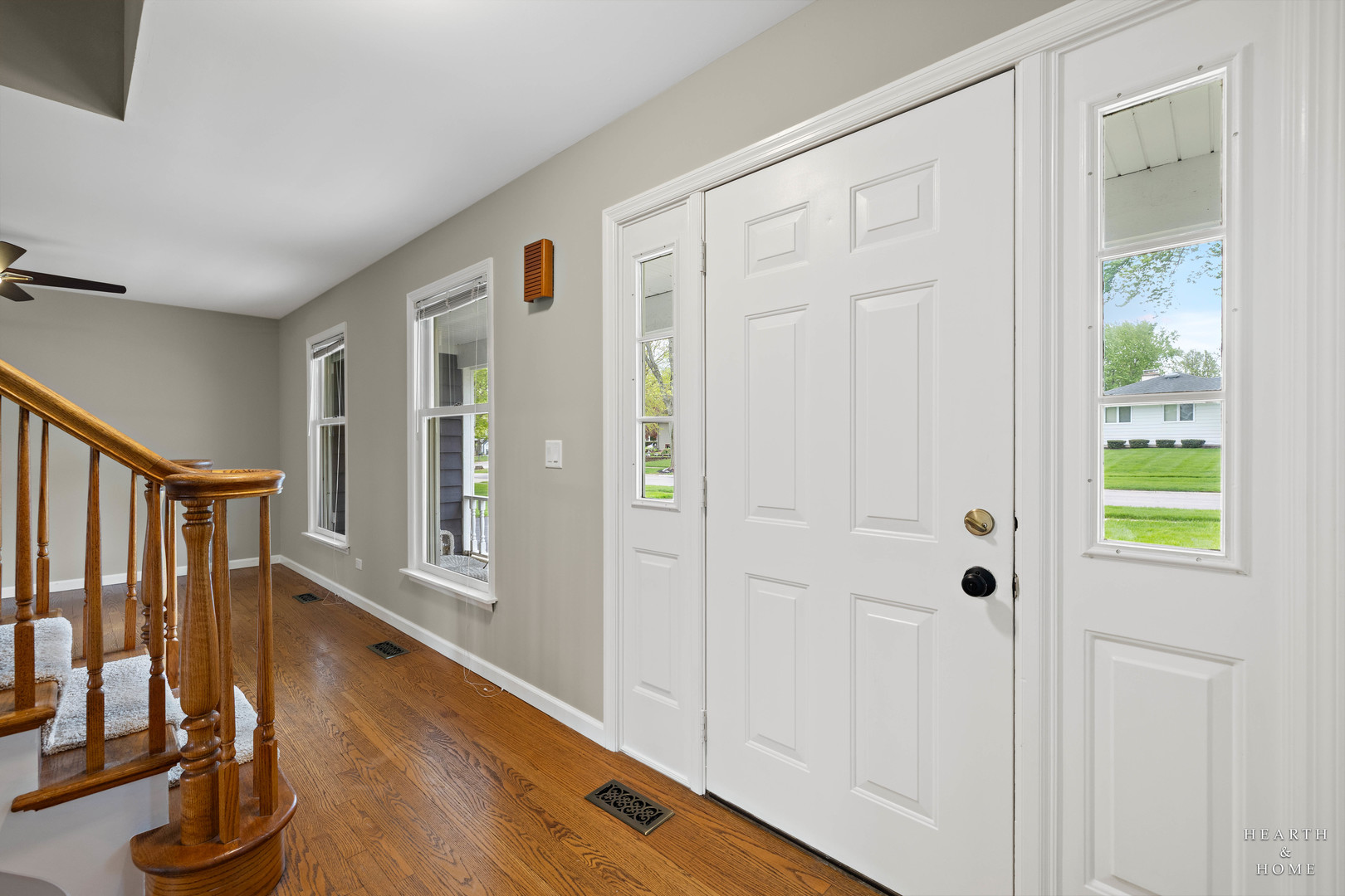 544 South Prairie Street Cary, IL 60013 - Photo 6 of 44