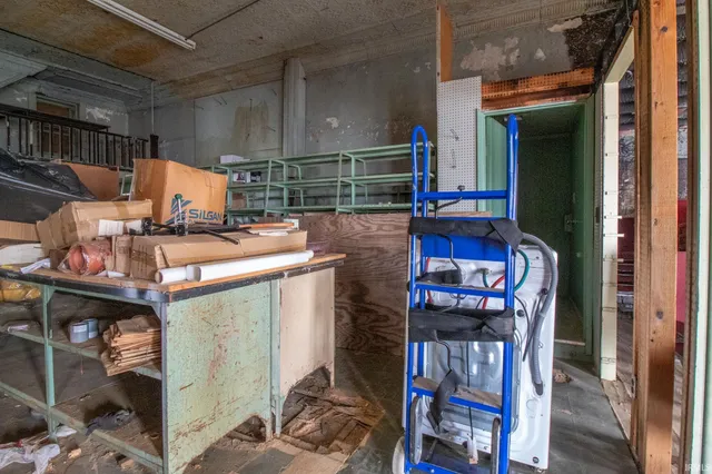 $59,900 | 202 South Columbia Street, Union City, IN 47390