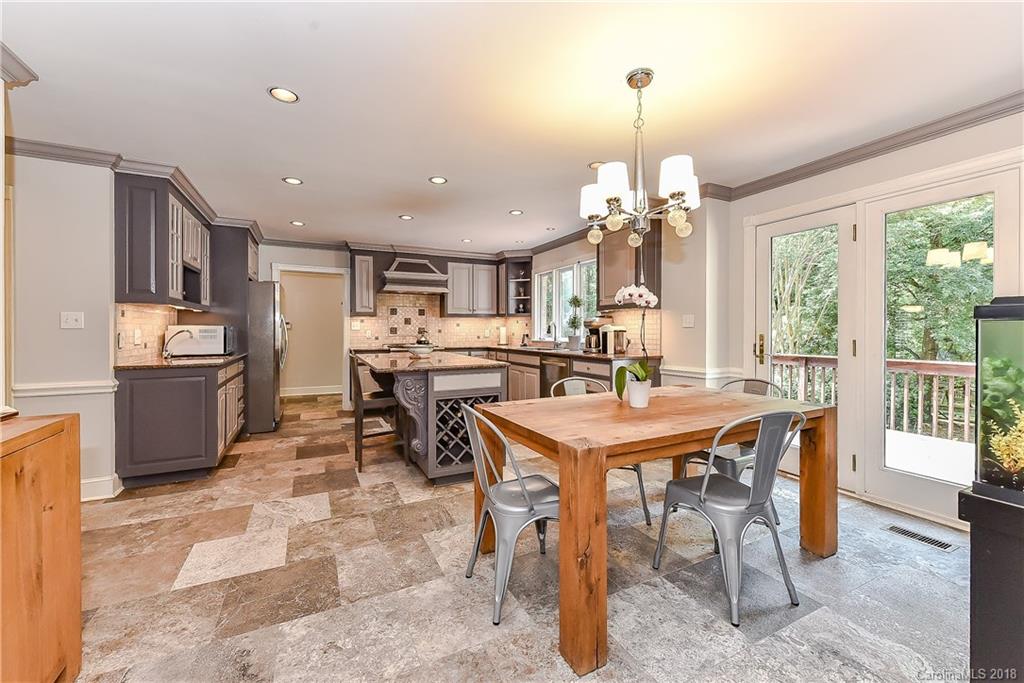 3231 Plantation Road Charlotte, NC 28270 - Photo 13 of 28 Gallery Image 13