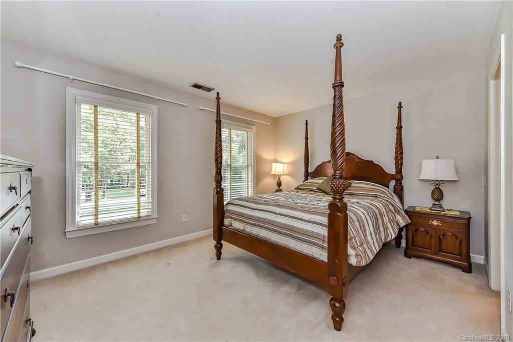 3231 Plantation Road Charlotte, NC 28270 - Photo 20 of 28 Gallery Image 20