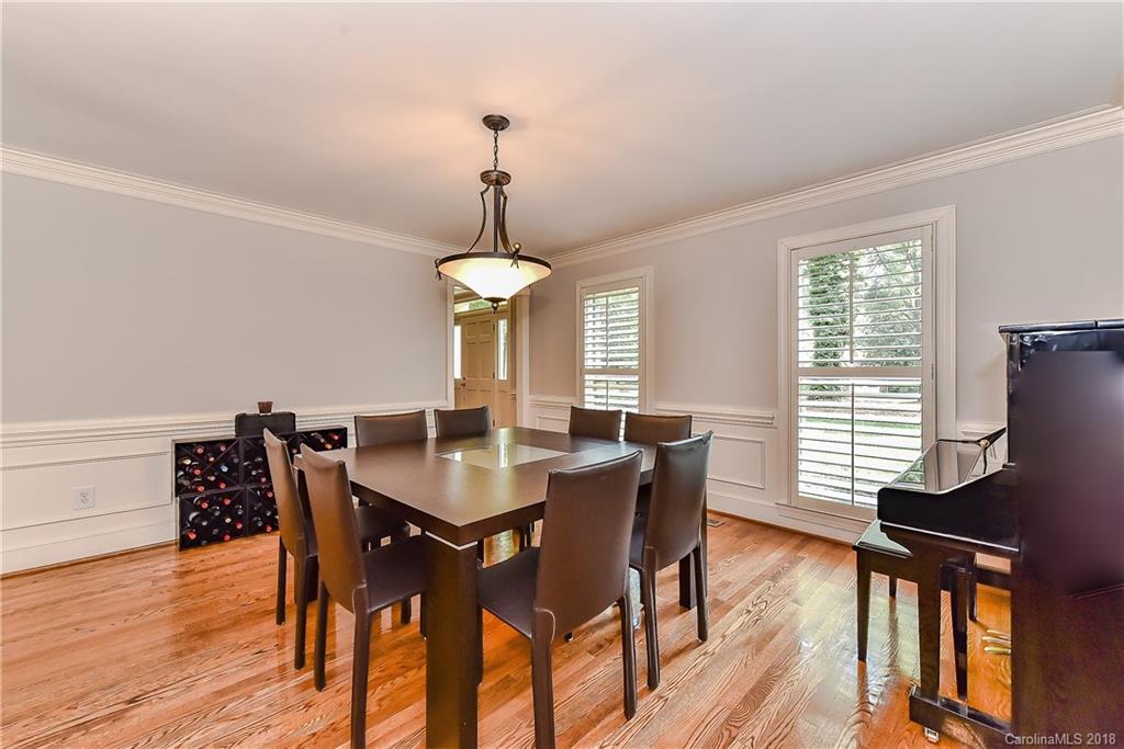 3231 Plantation Road Charlotte, NC 28270 - Photo 3 of 28 Gallery Image 3
