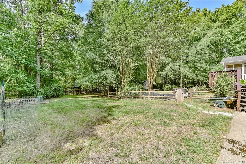 3231 Plantation Road Charlotte, NC 28270 - Photo 26 of 28 Gallery Image 26