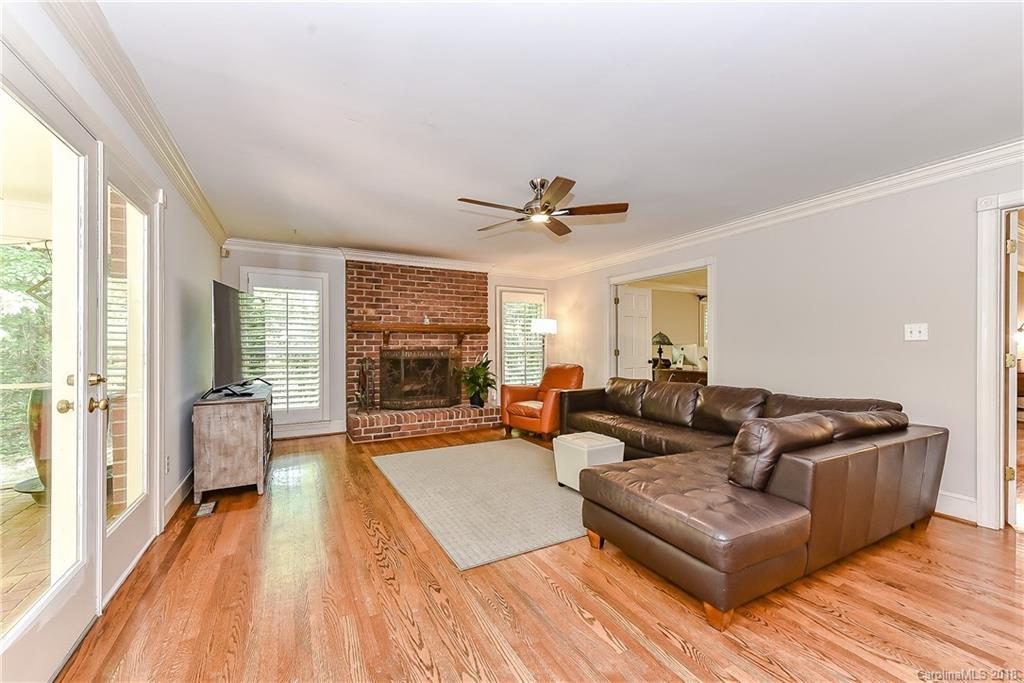 3231 Plantation Road Charlotte, NC 28270 - Photo 7 of 28 Gallery Image 7