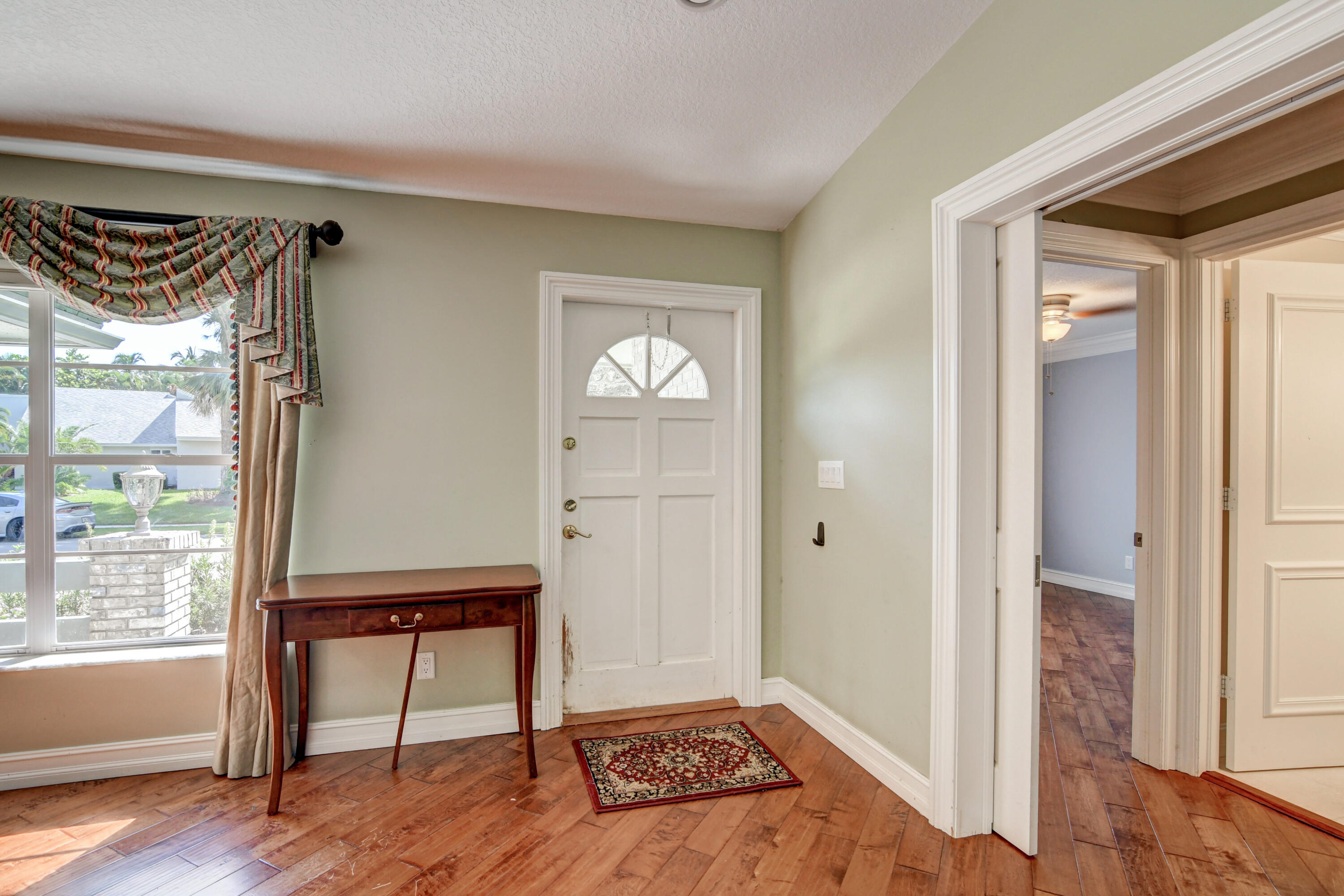 2901 Northwest 24th Terrace Boca Raton, FL 33431 - Photo 8 of 79 28_dsc_3418_19_20_21_22