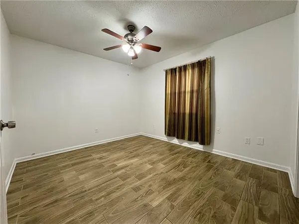 $1,600 | 3014 Destrehan Avenue, Harvey, LA 70058