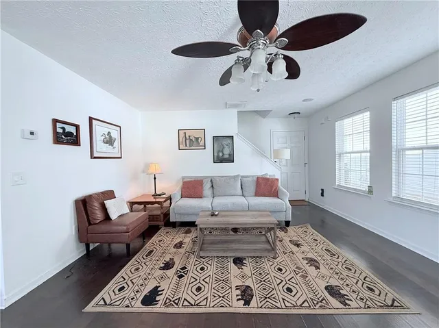 $2,025 | 5705 Mountain Top Place, Cumming, GA 30041