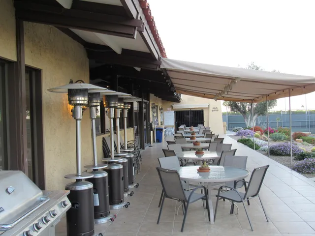 $599,000 | 48440 Racquet Lane, Palm Desert, CA 92260