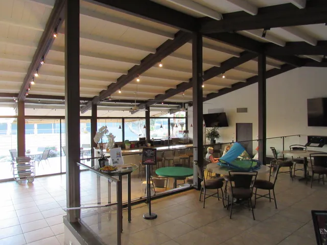 $599,000 | 48440 Racquet Lane, Palm Desert, CA 92260