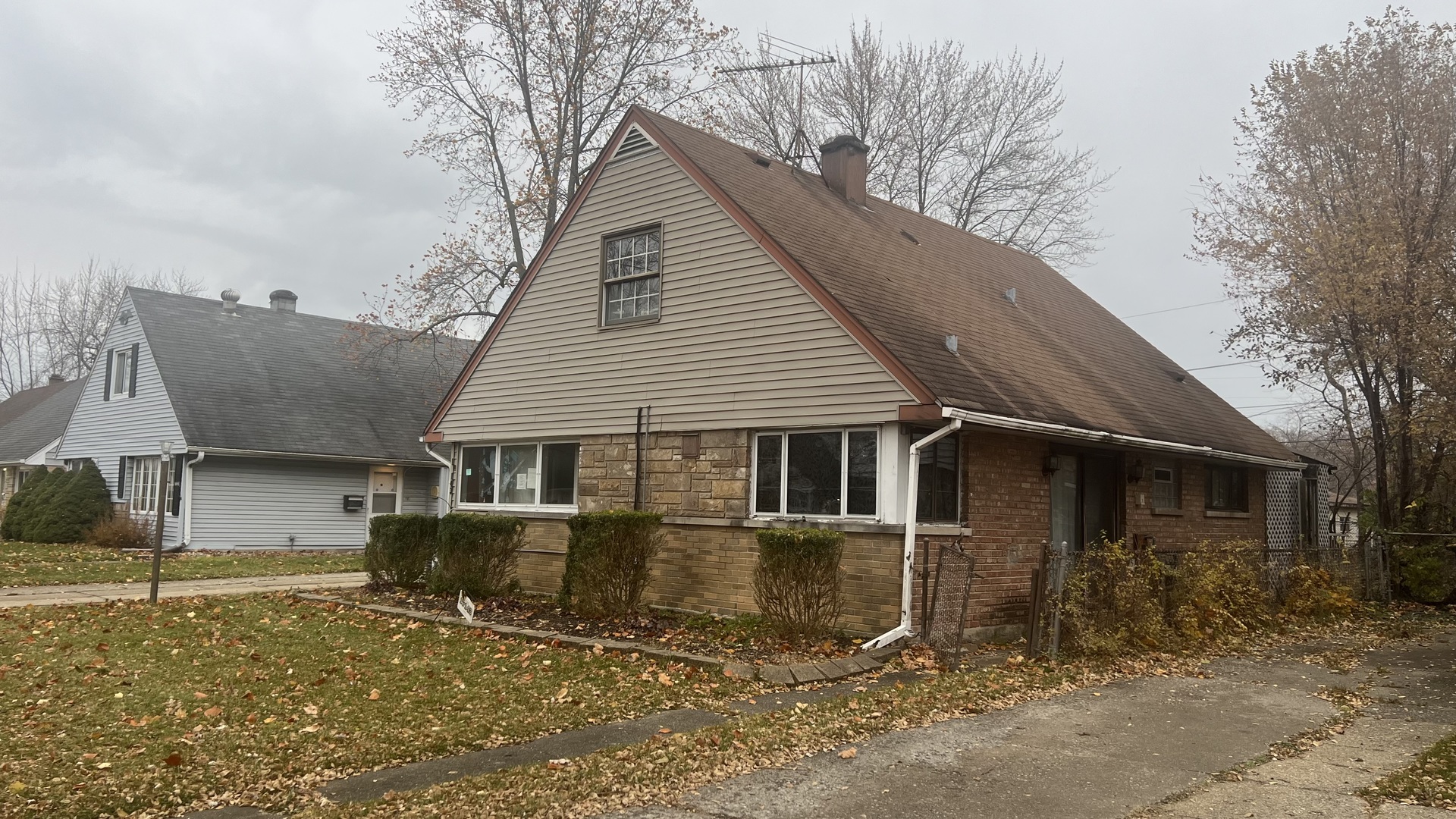 17143 Ridgewood Avenue Lansing, IL 60438 - Photo 1 of 14 Gallery Image 1