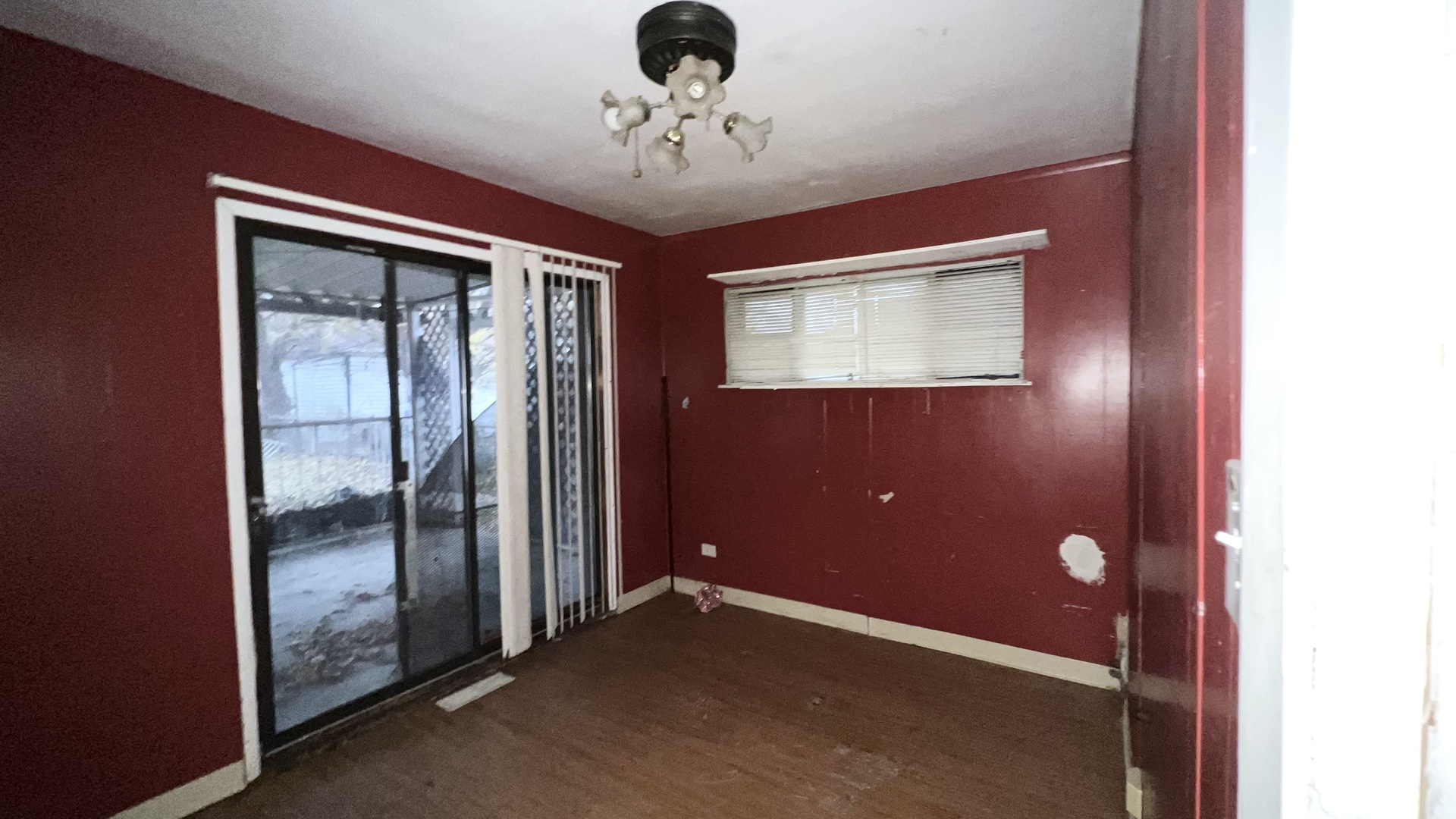 17143 Ridgewood Avenue Lansing, IL 60438 - Photo 12 of 14 Gallery Image 12