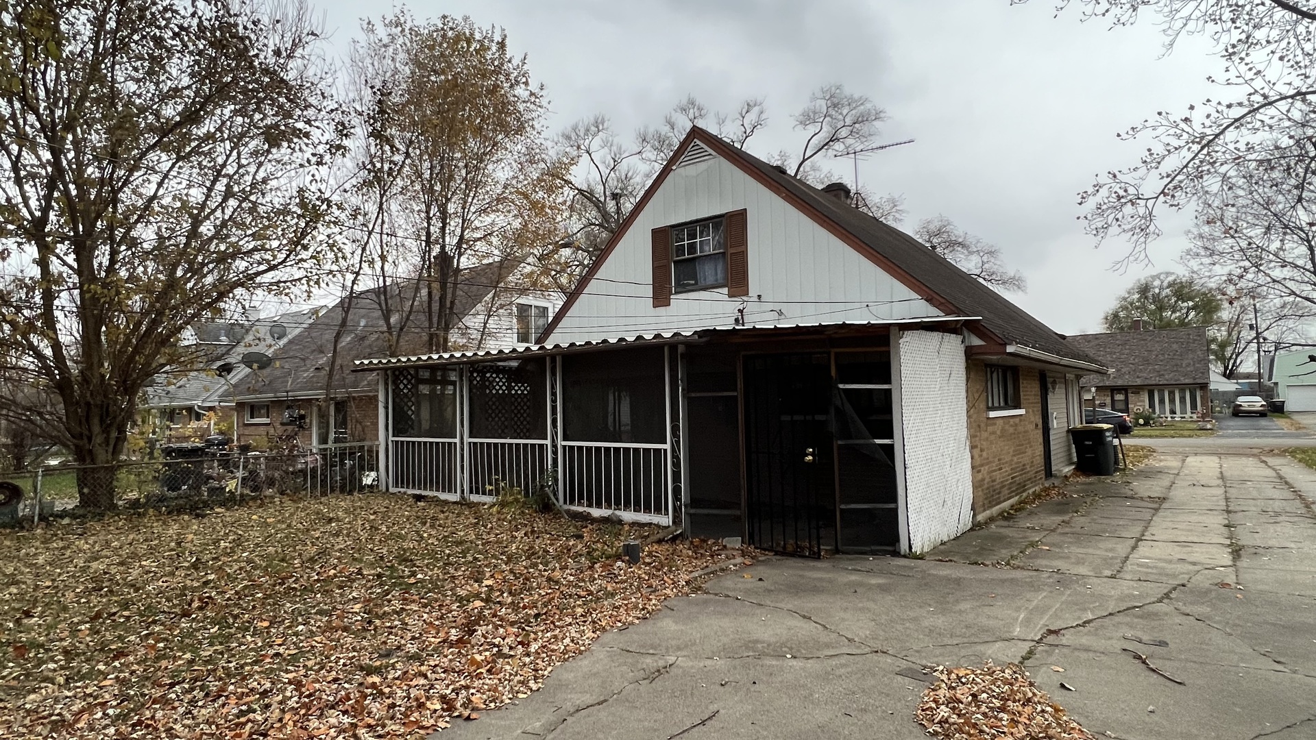 17143 Ridgewood Avenue Lansing, IL 60438 - Photo 5 of 14 Gallery Image 5