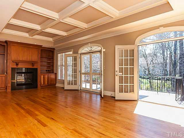 1853 Torrington Street Raleigh, NC 27615 - Photo 6 of 25 Den/Family/Great Room
