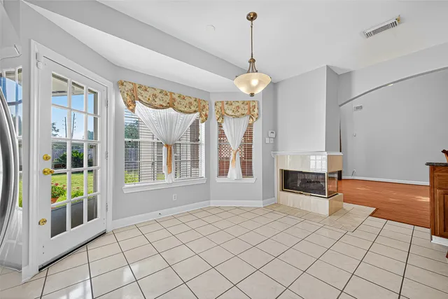 $3,950 | 14107 Glasgow Place, Houston, TX 77077