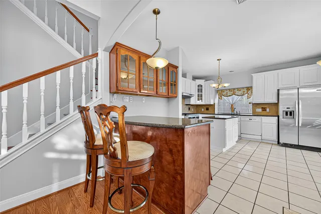 $3,950 | 14107 Glasgow Place, Houston, TX 77077