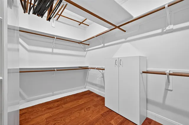 $3,950 | 14107 Glasgow Place, Houston, TX 77077