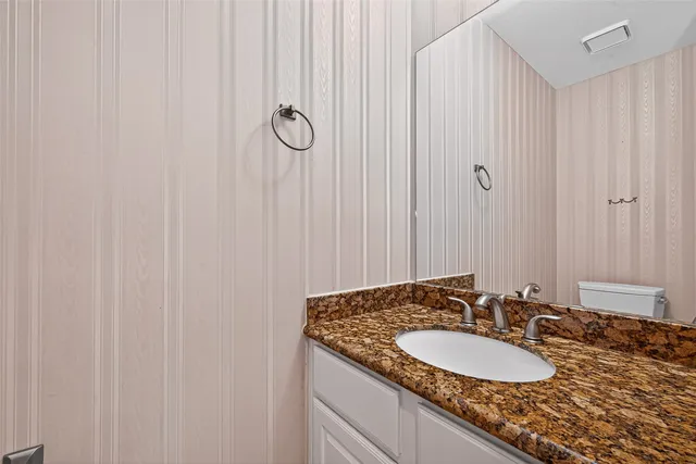 $3,950 | 14107 Glasgow Place, Houston, TX 77077