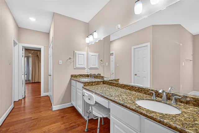 $3,950 | 14107 Glasgow Place, Houston, TX 77077