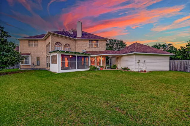 $3,950 | 14107 Glasgow Place, Houston, TX 77077