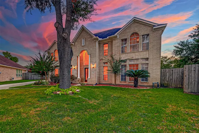 $3,950 | 14107 Glasgow Place, Houston, TX 77077