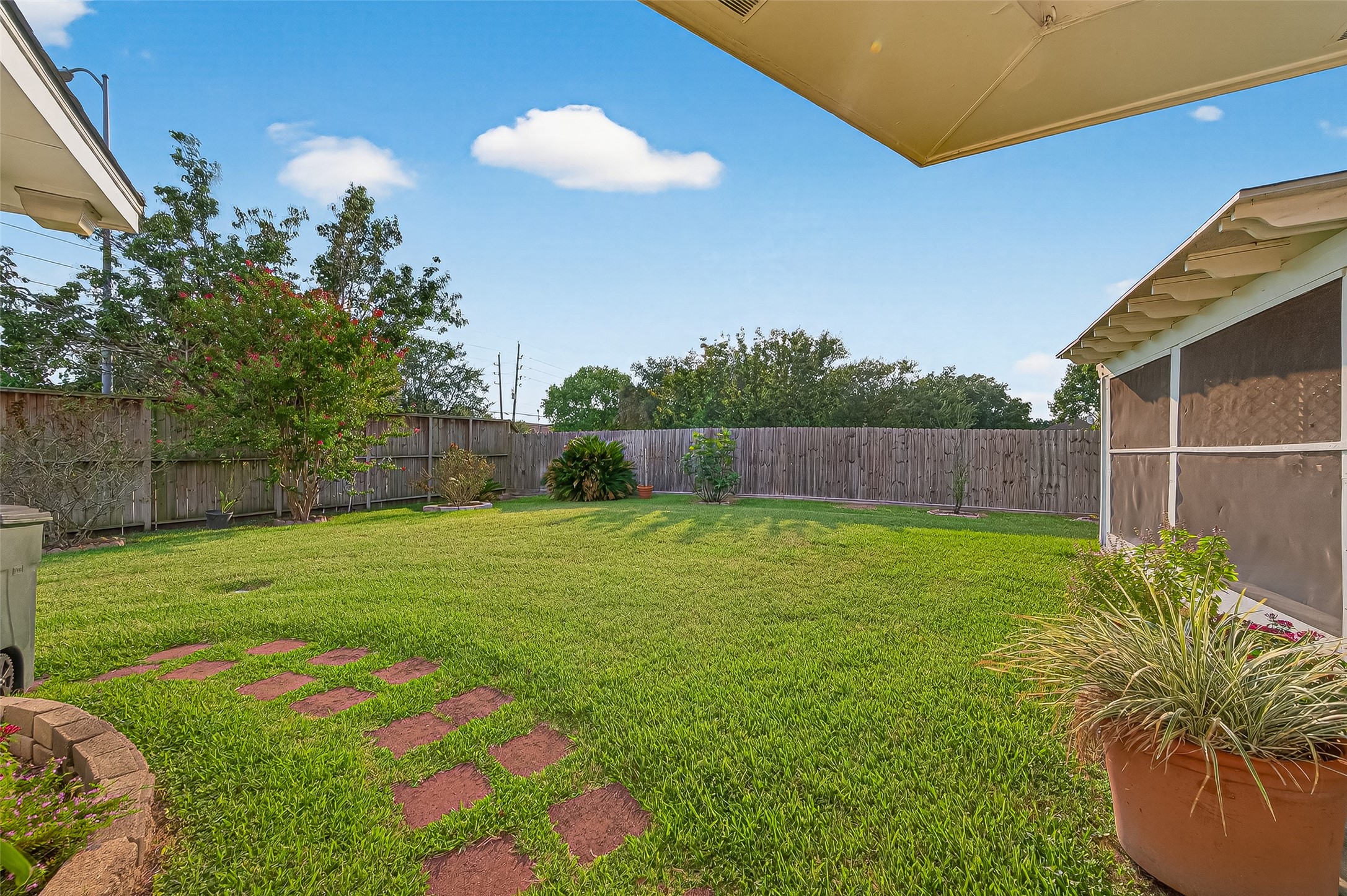 14107 Glasgow Place Houston, TX 77077 - Photo 38 of 50
