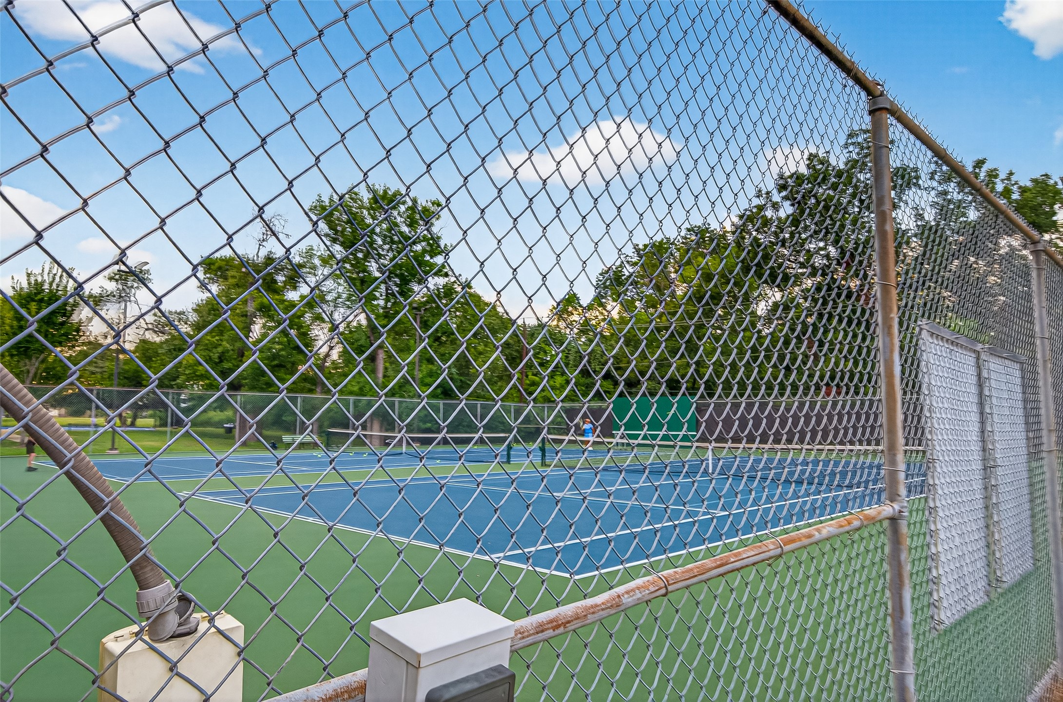 14107 Glasgow Place Houston, TX 77077 - Photo 43 of 50