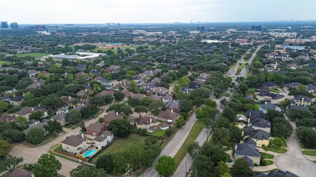 $3,950 | 14107 Glasgow Place, Houston, TX 77077