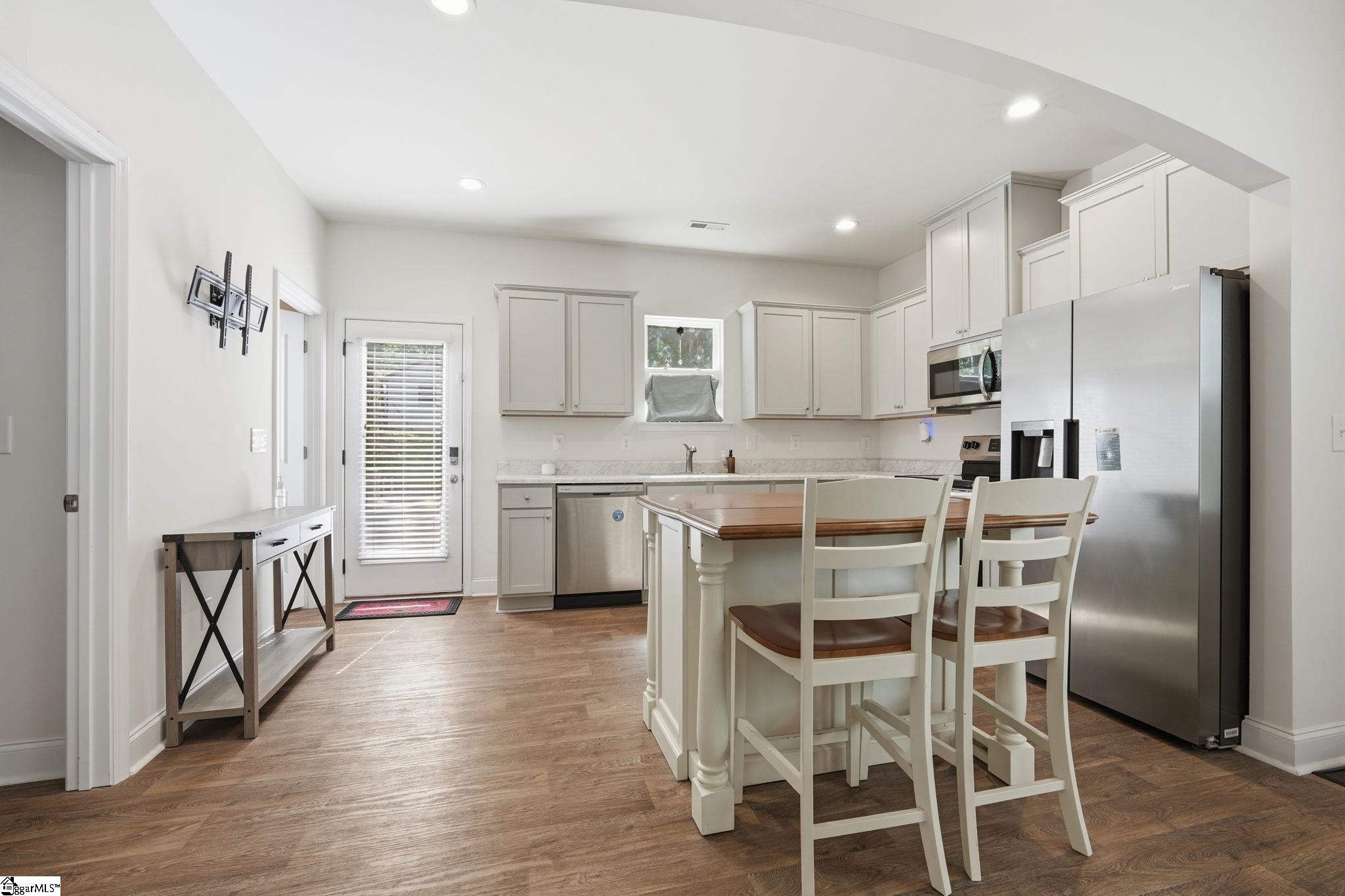 103 Preston Street Easley, SC 29640 - Photo 10 of 27