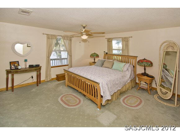 109 Shell Harbour Way Satsuma, FL 32189 - Photo 8 of 23 Gallery Image 8
