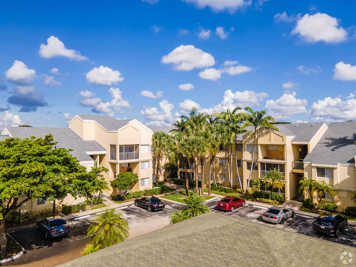 5686 Rock Island Road, Unit 126 Tamarac, FL 33319 - Photo 15 of 17 02-image