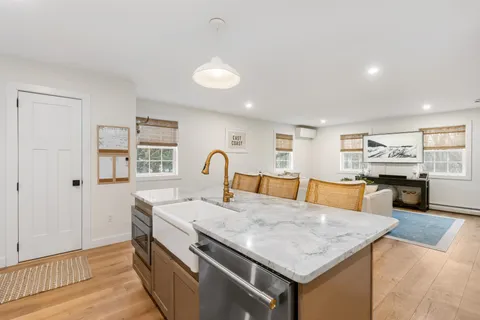 $1,075,000 | 72 Woodbury Avenue, Unit 1, Portsmouth, NH 03801