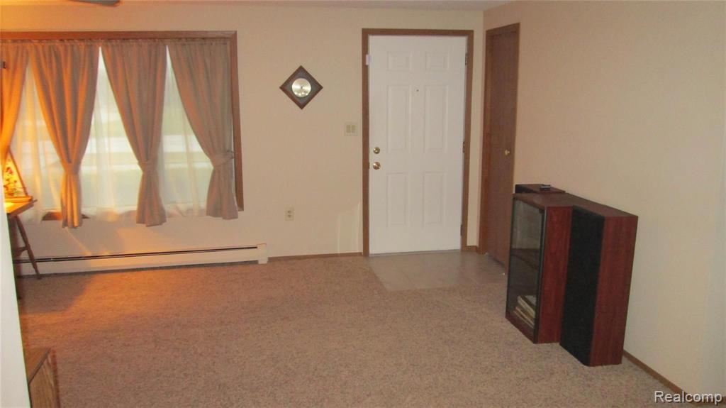 1690 South Boulevard Rochester, MI 48309 - Photo 9 of 24