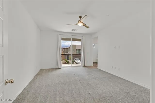 $2,550 | 8852 Flora Run Avenue, Las Vegas, NV 89166