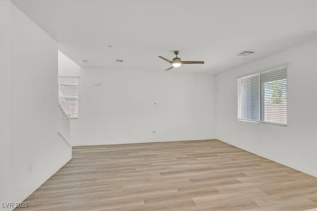 $2,550 | 8852 Flora Run Avenue, Las Vegas, NV 89166