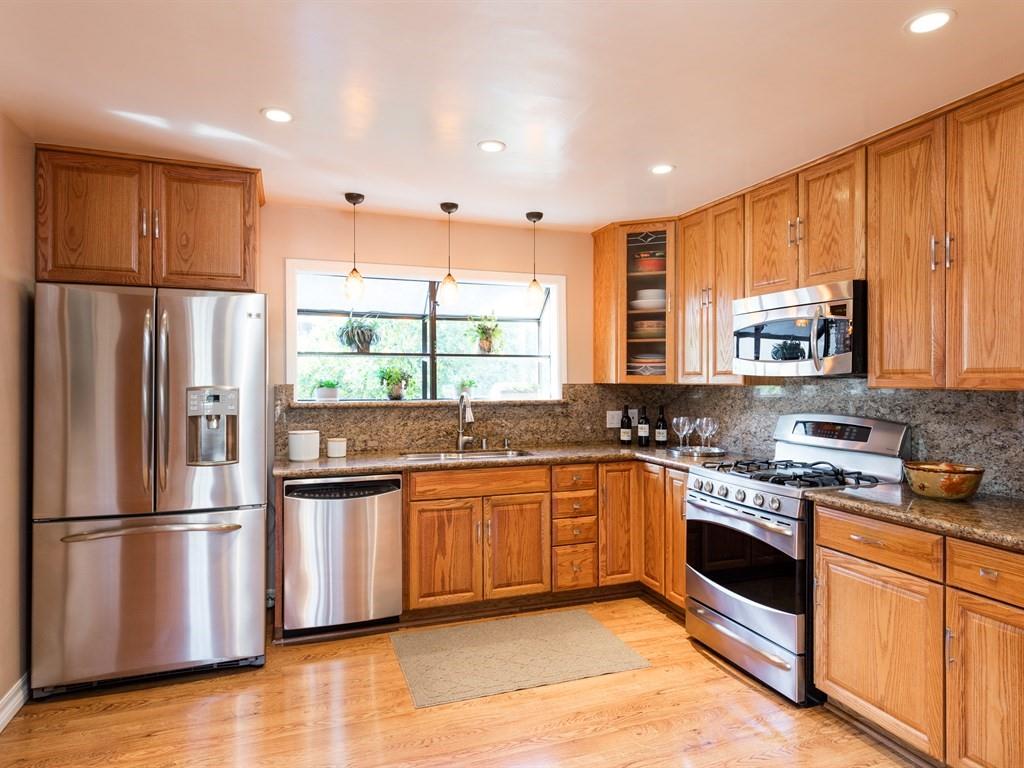 468 Helen Drive Millbrae, CA 94030 - Photo 8 of 28