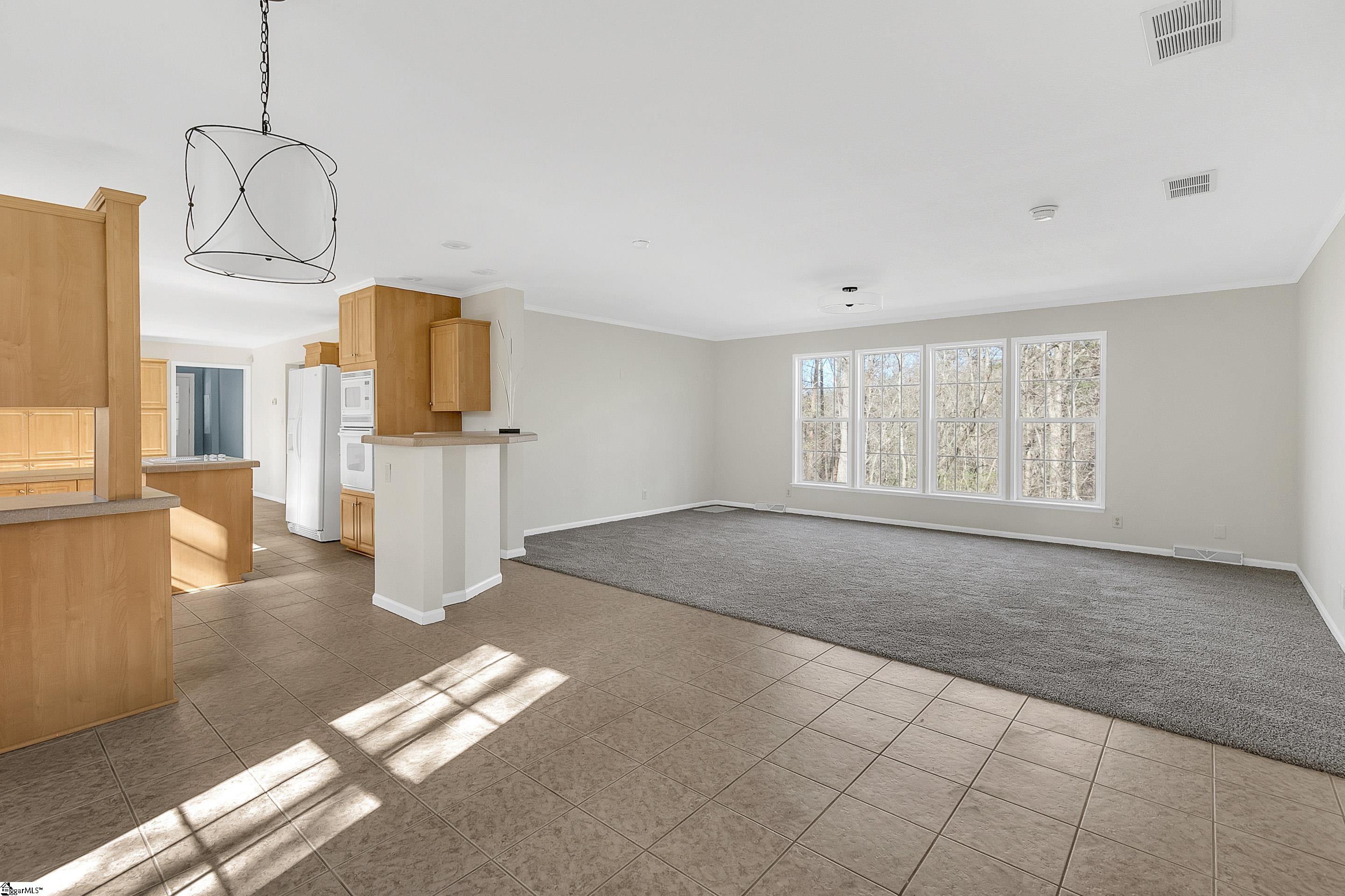 122 West Ridge Drive Travelers Rest, SC 29690 - Photo 6 of 34