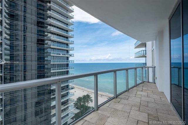 $1,320,000 | 17001 Collins Avenue, Unit 1708, Sunny Isles Beach, FL 33160