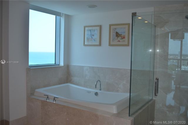 $1,320,000 | 17001 Collins Avenue, Unit 1708, Sunny Isles Beach, FL 33160