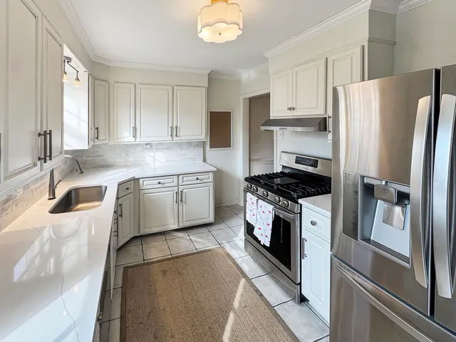 $425,000 | 24 Normandy Circle, Memphis, TN 38111