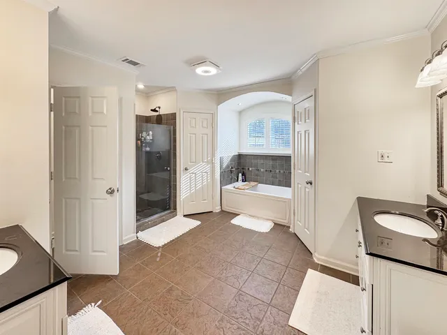 $425,000 | 24 Normandy Circle, Memphis, TN 38111